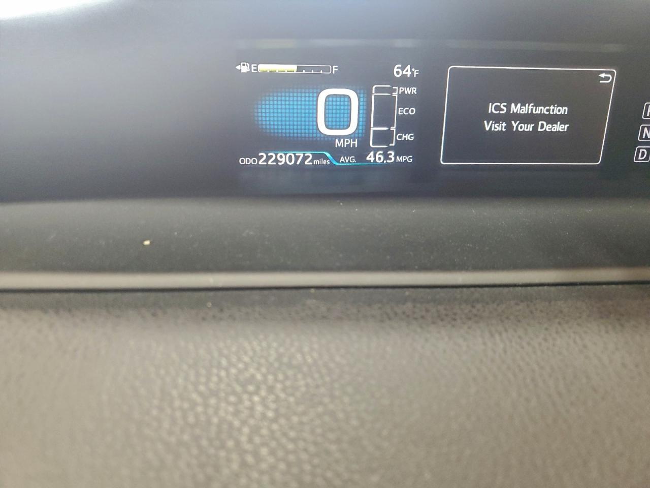 2016 TOYOTA PRIUS
