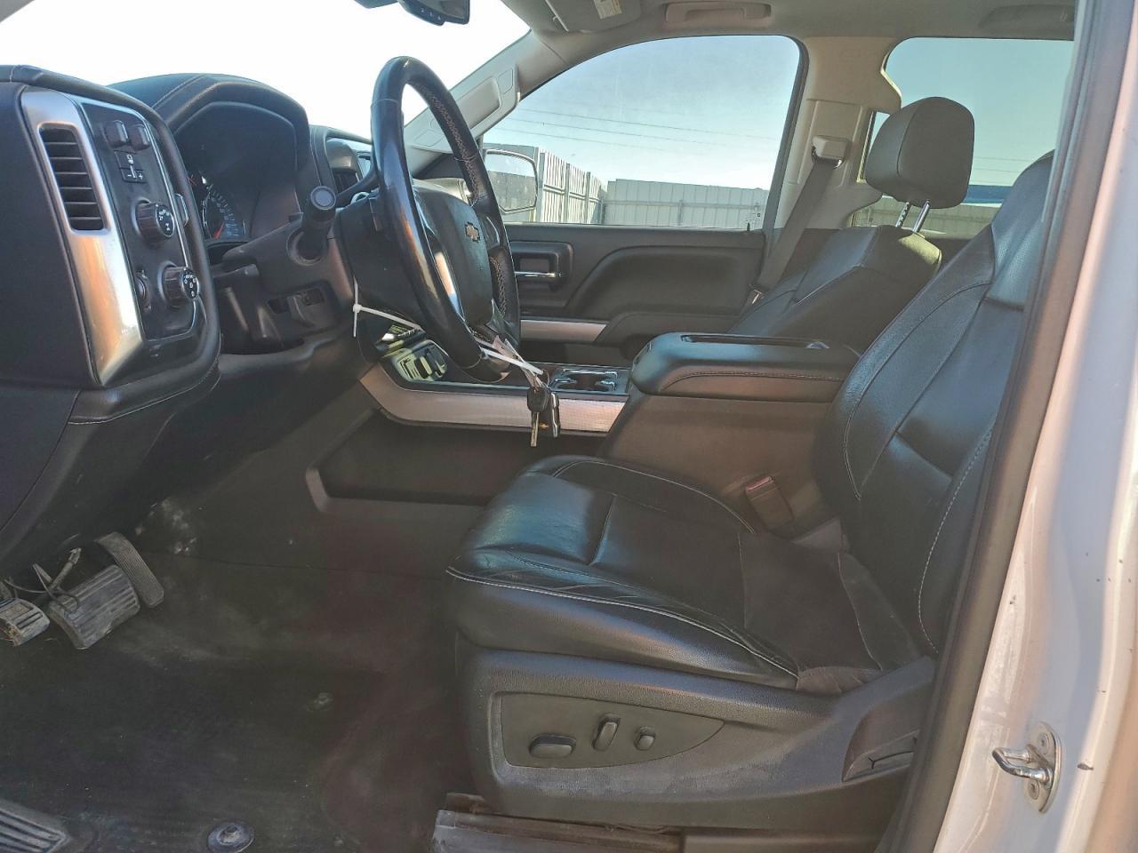 2018 CHEVROLET Silverado