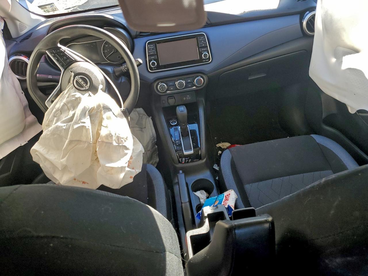 2024 NISSAN VERSA