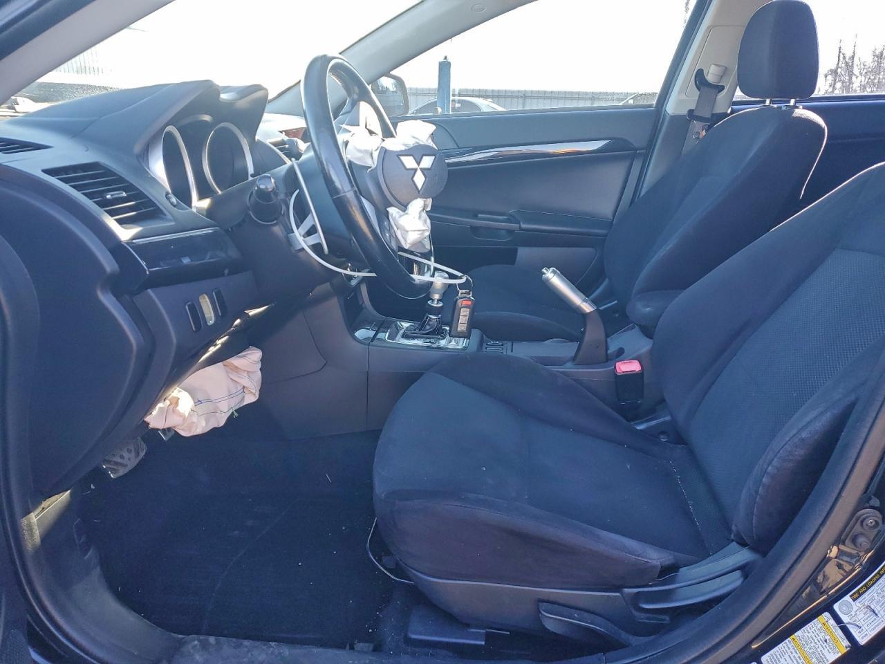 2013 MITSUBISHI LANCER