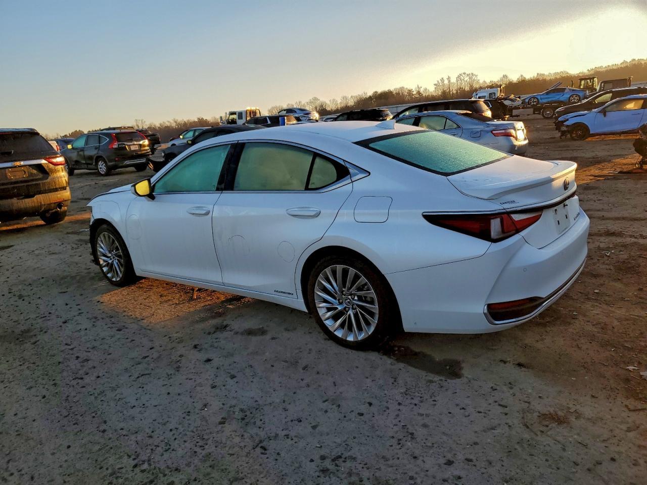 2021 LEXUS ES 300H