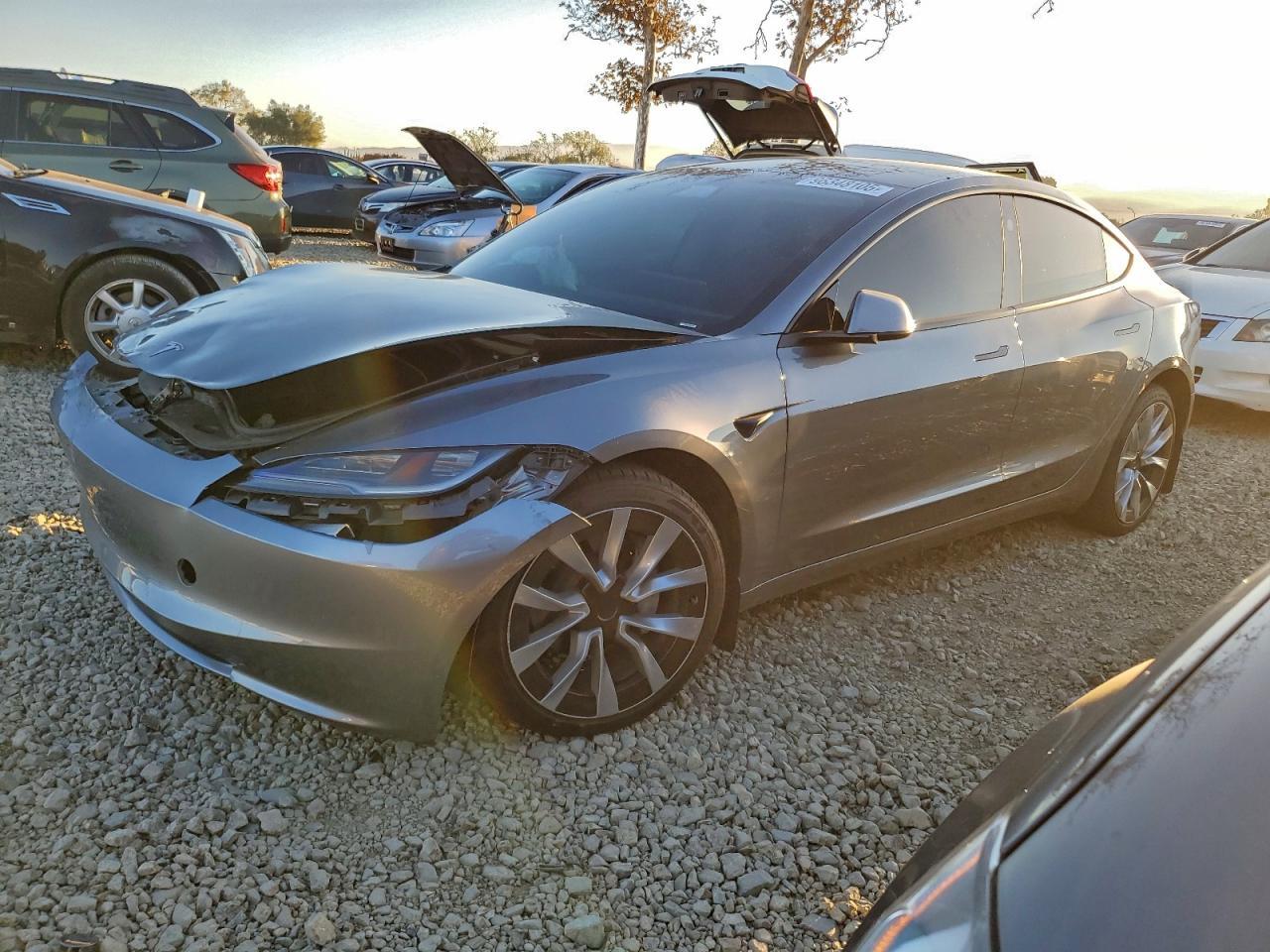 2024 TESLA MODEL 3