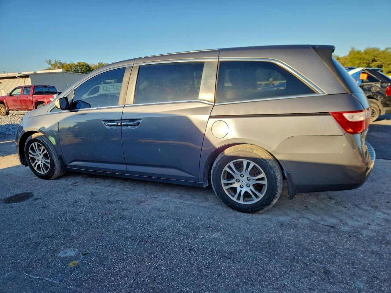2011 HONDA ODYSSEY