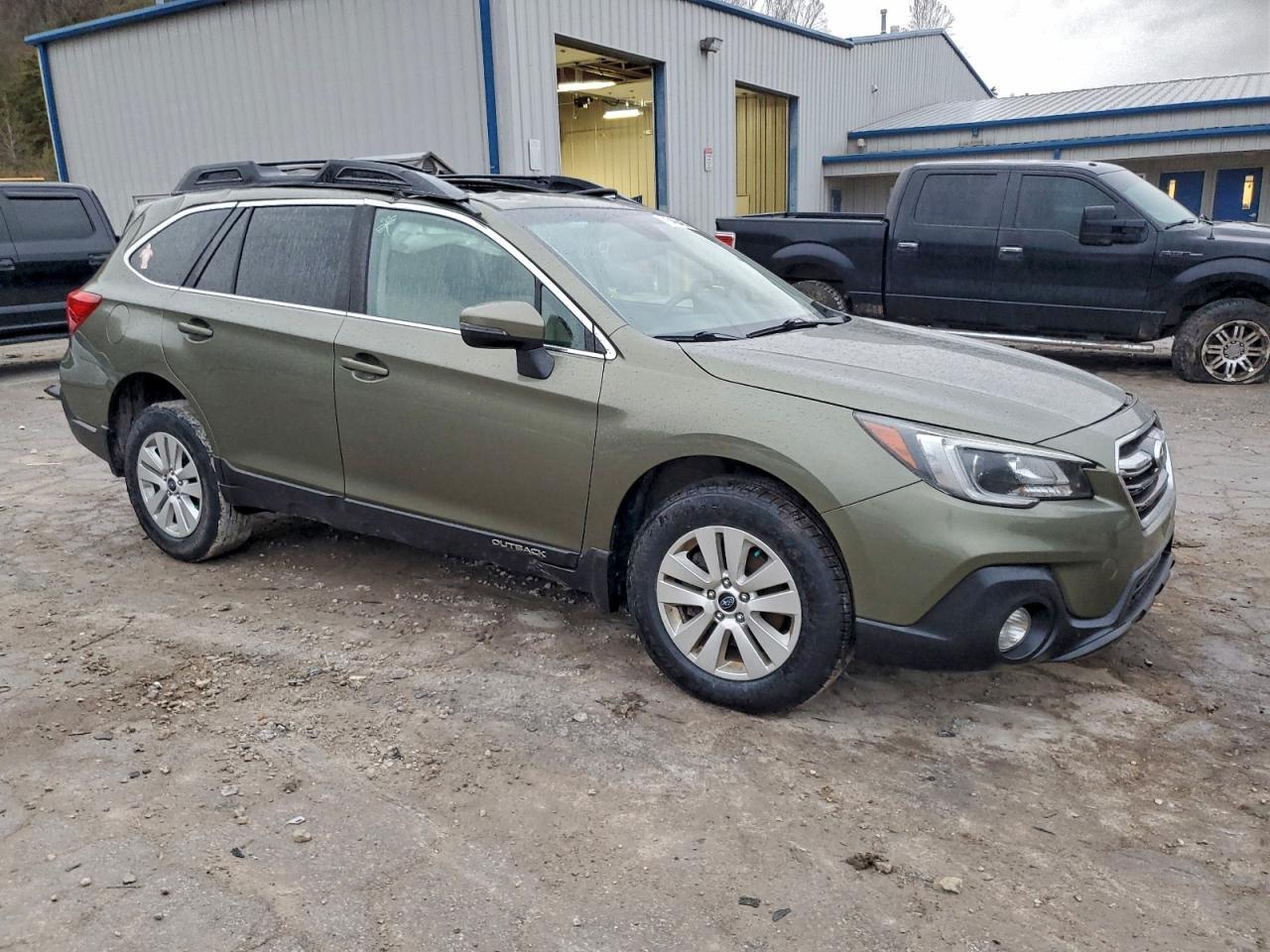 2019 SUBARU Outback