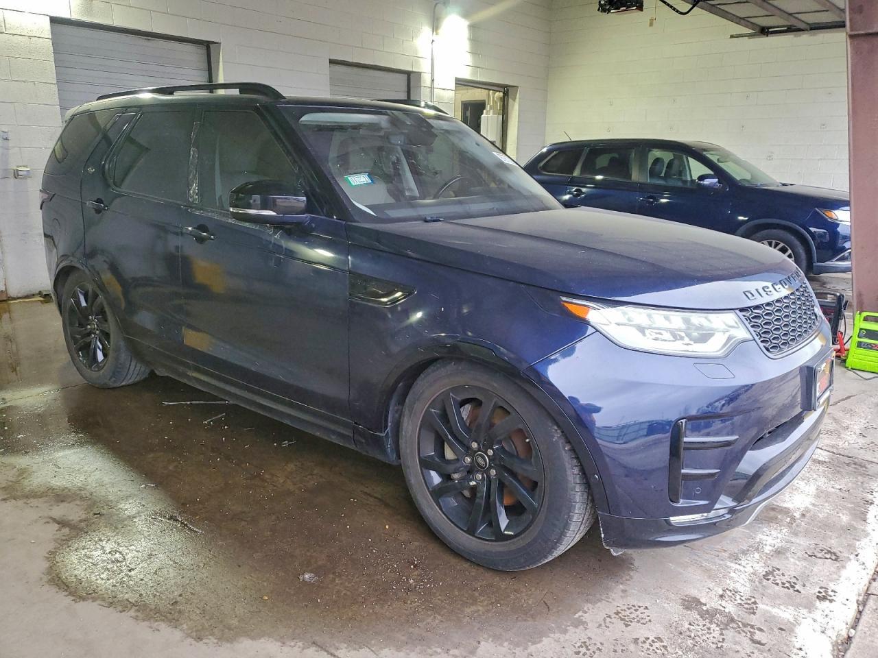 2020 LAND ROVER Discovery