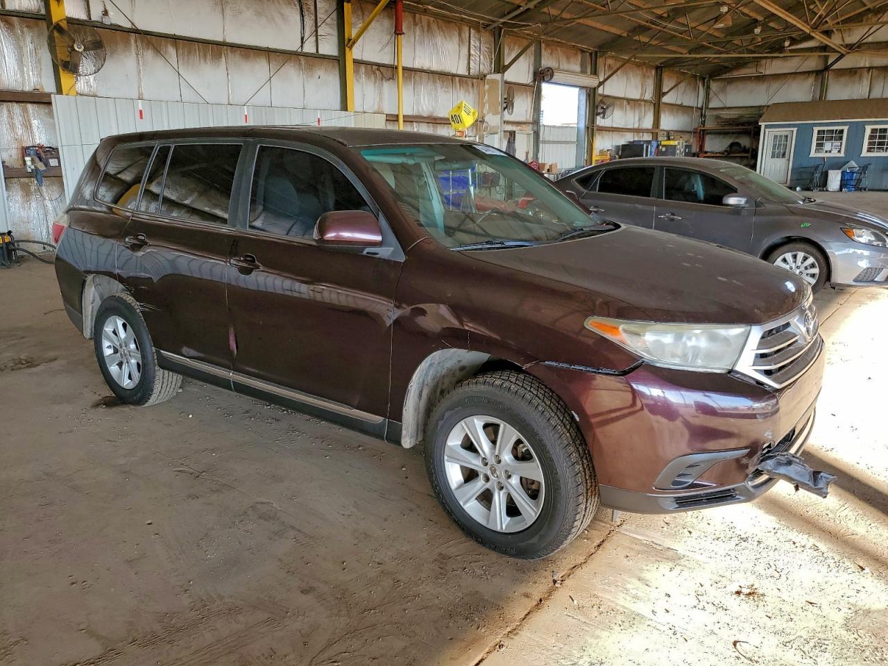 2013 TOYOTA HIGHLANDER