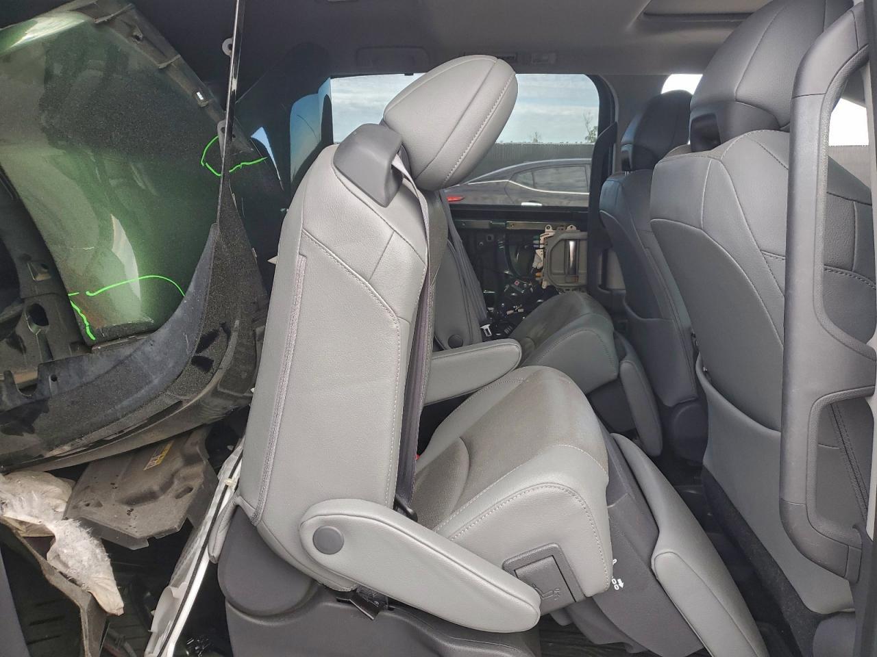 2021 TOYOTA SIENNA