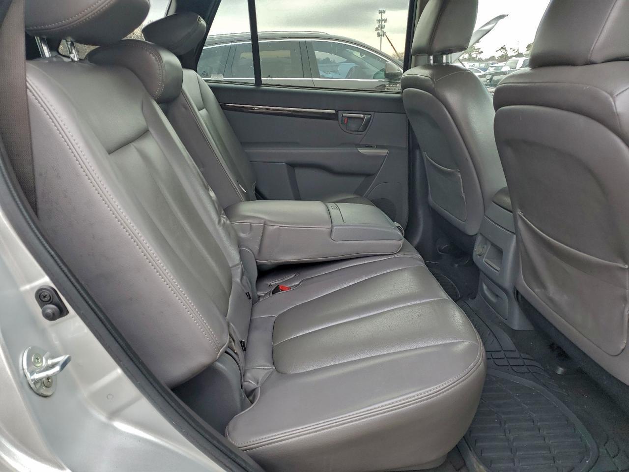 2012 HYUNDAI SANTA FE