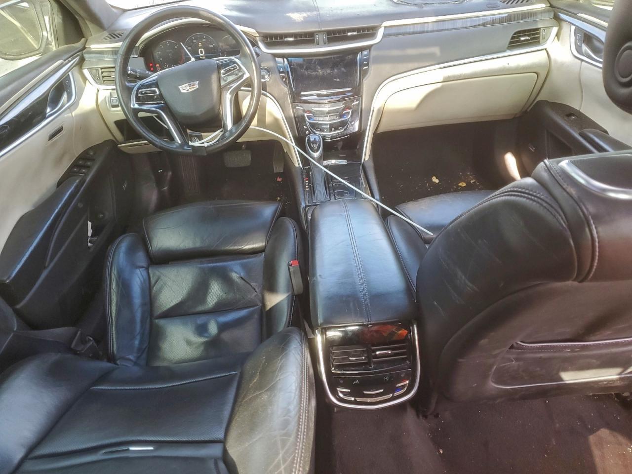 2013 CADILLAC XTS