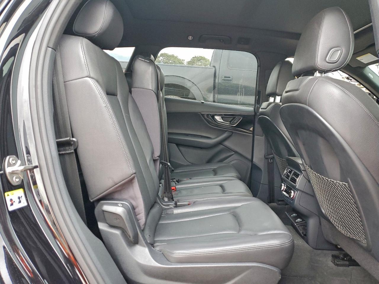 2017 AUDI Q7