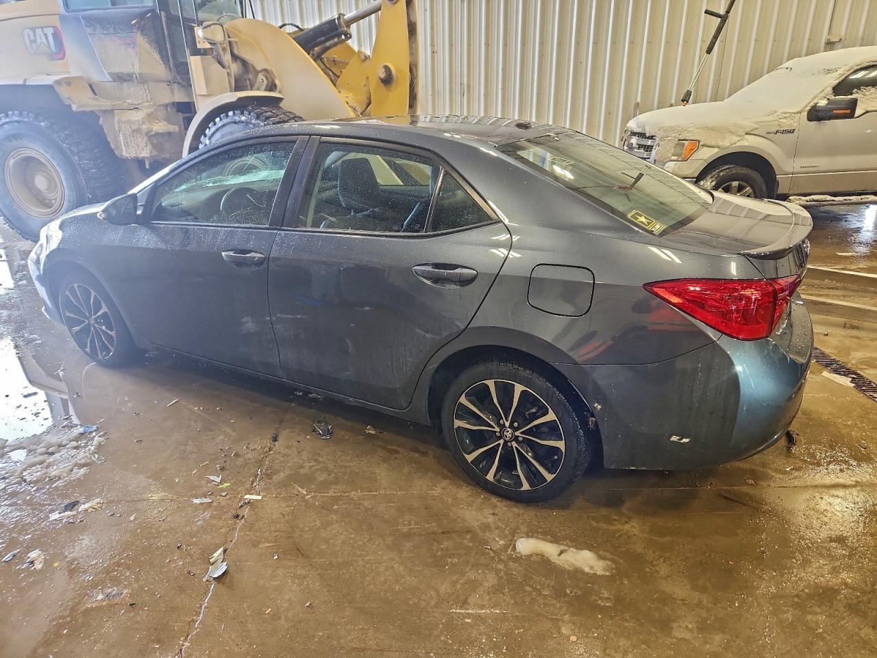 2018 TOYOTA COROLLA