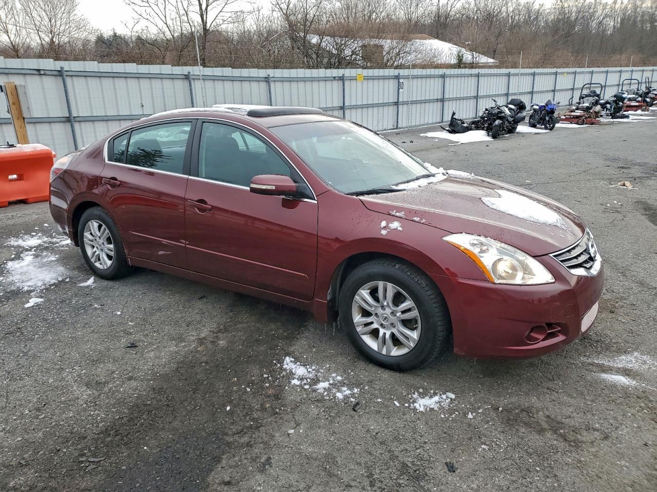 2012 NISSAN ALTIMA