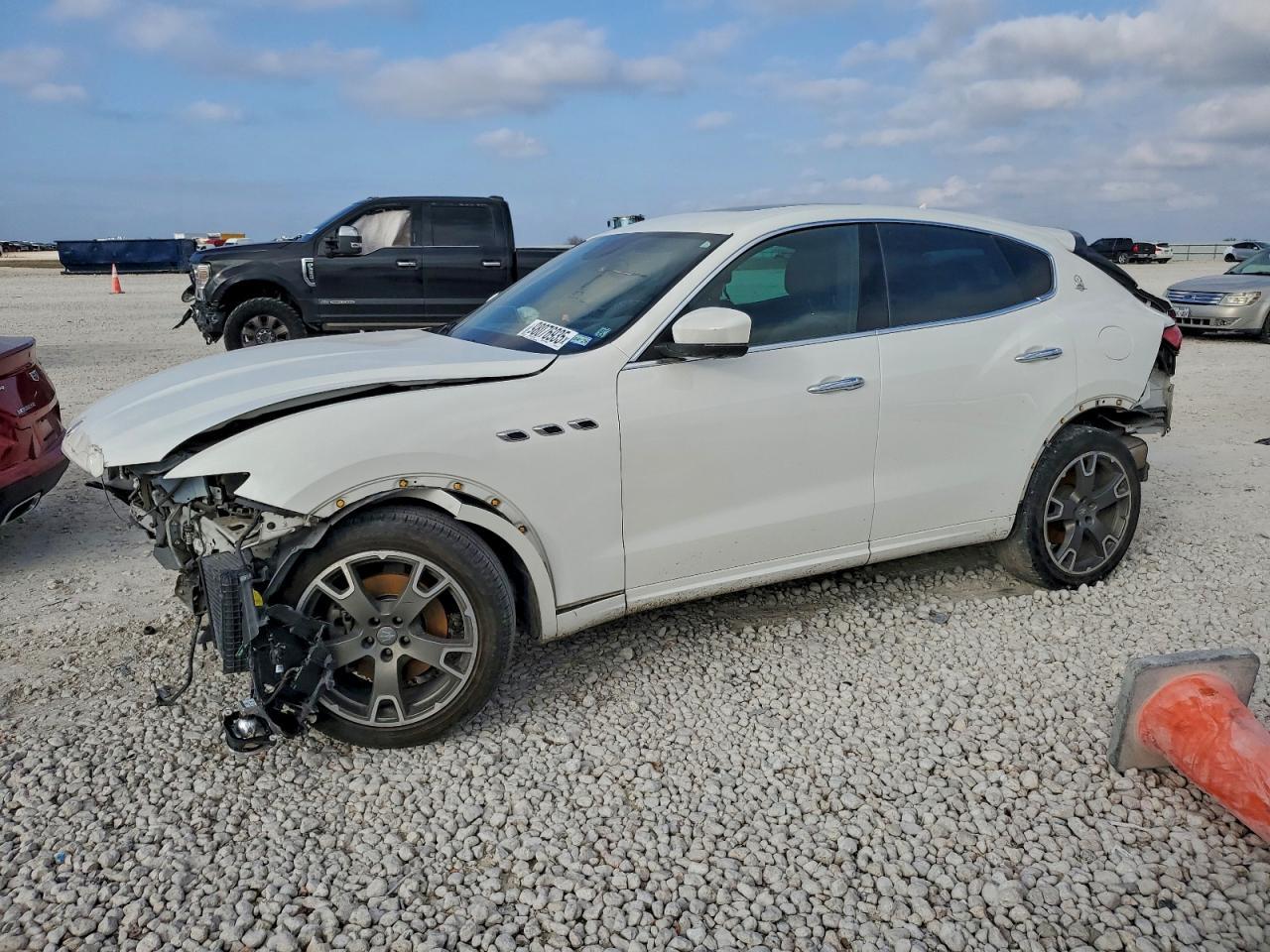 2019 MASERATI Levante