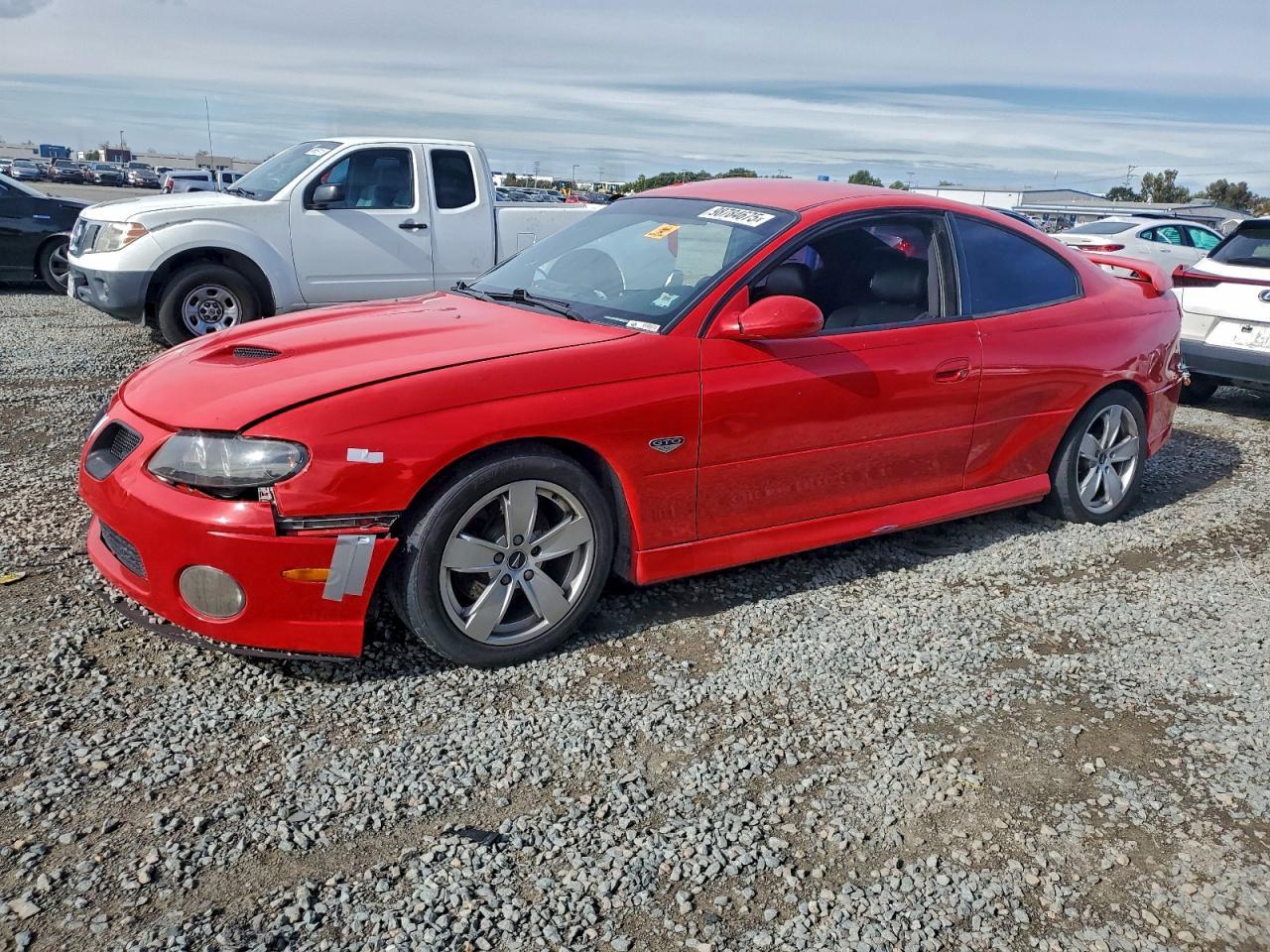 2005 PONTIAC Gto