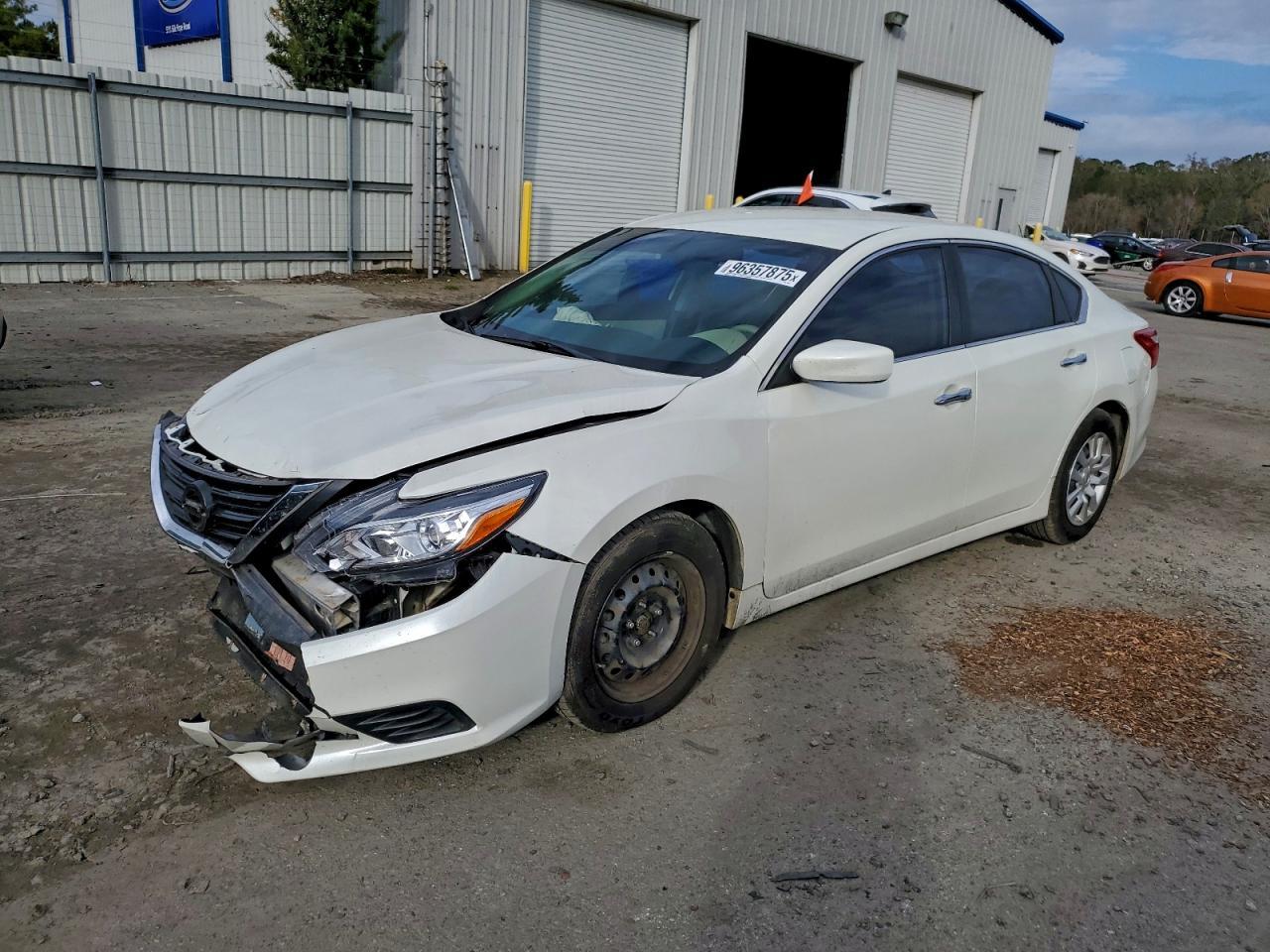 2016 NISSAN ALTIMA