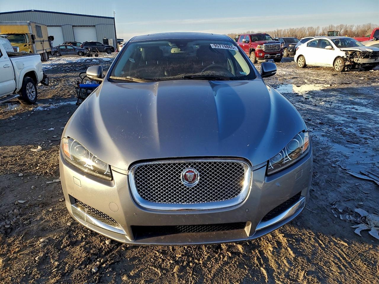 2015 JAGUAR XF
