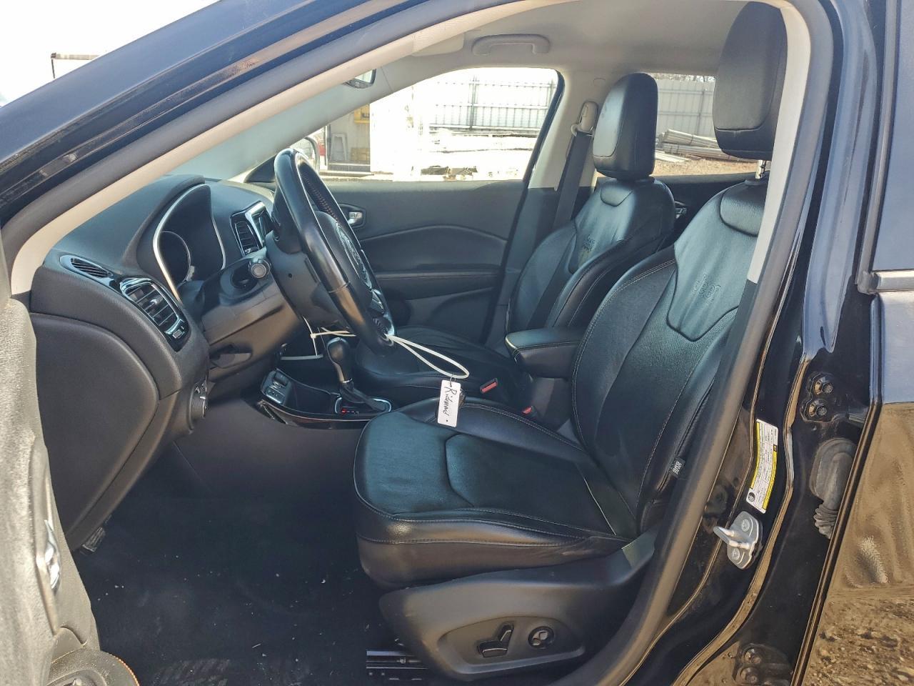 2020 JEEP Compass