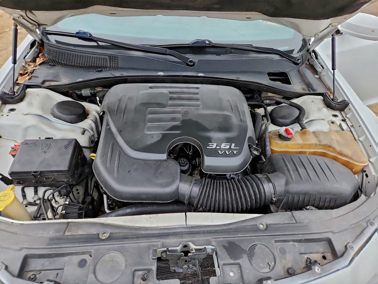 2014 CHRYSLER 300