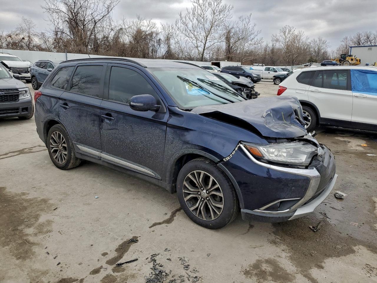 2016 MITSUBISHI outlander
