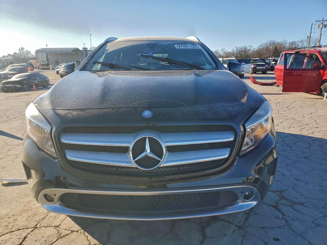 2017 MERCEDES-BENZ GLA-Class