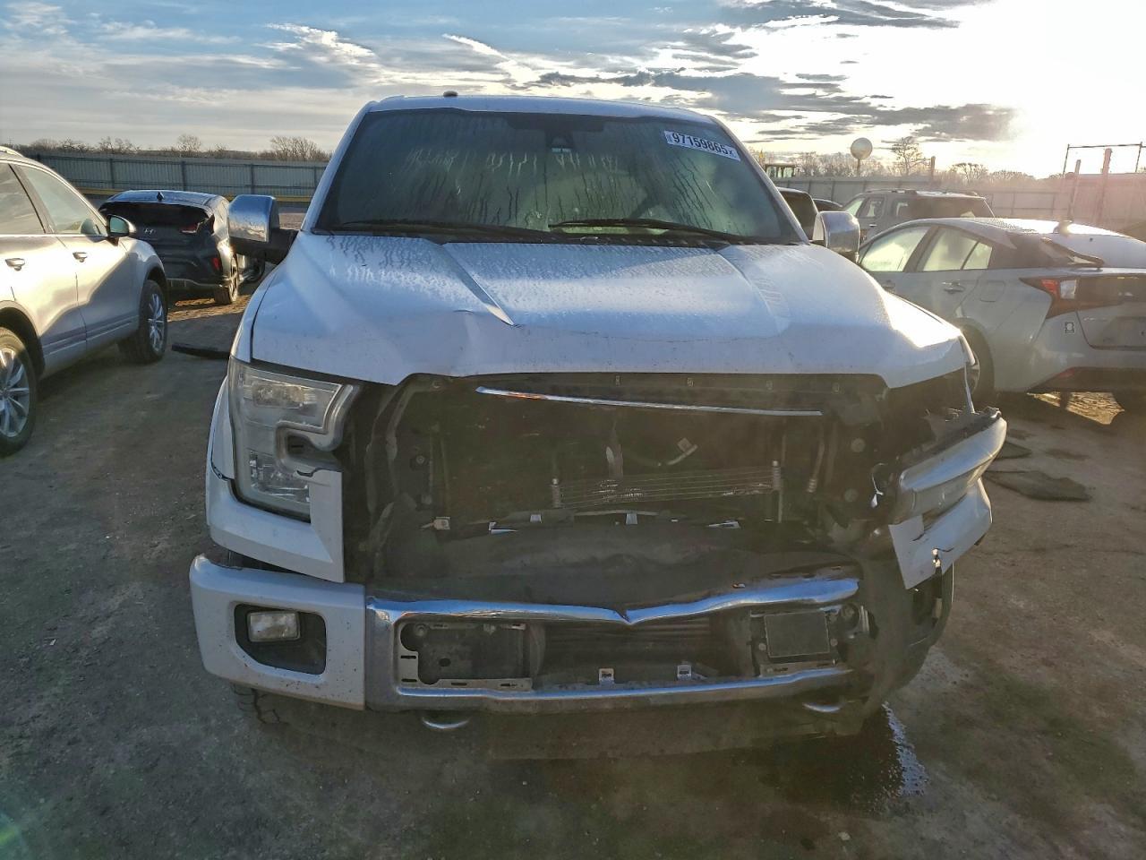 2015 FORD F-150
