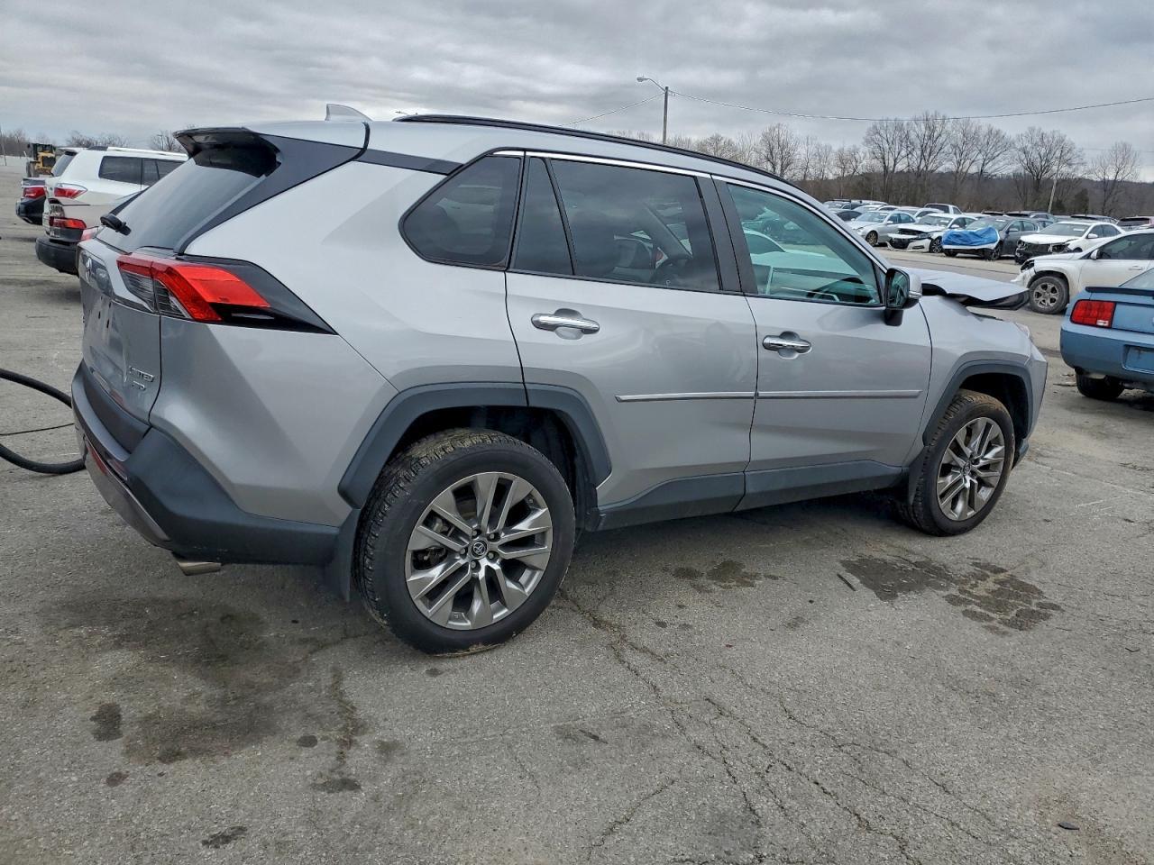 2019 TOYOTA RAV4