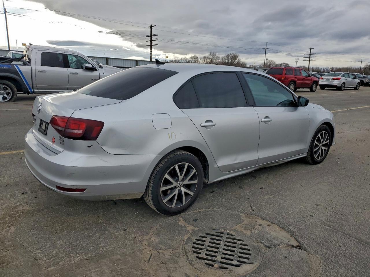 2016 VOLKSWAGEN JETTA
