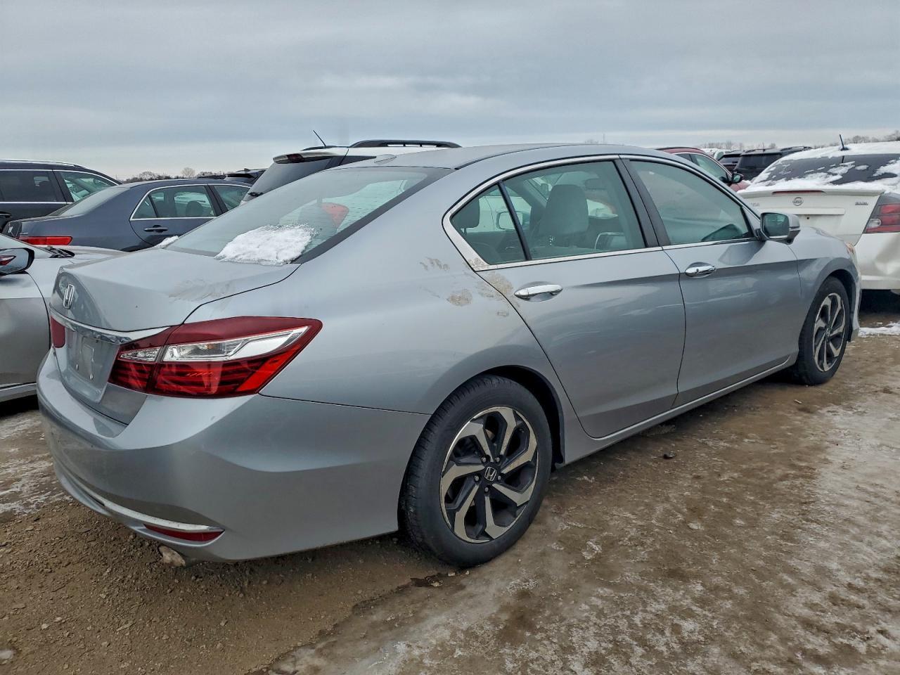 2017 HONDA ACCORD