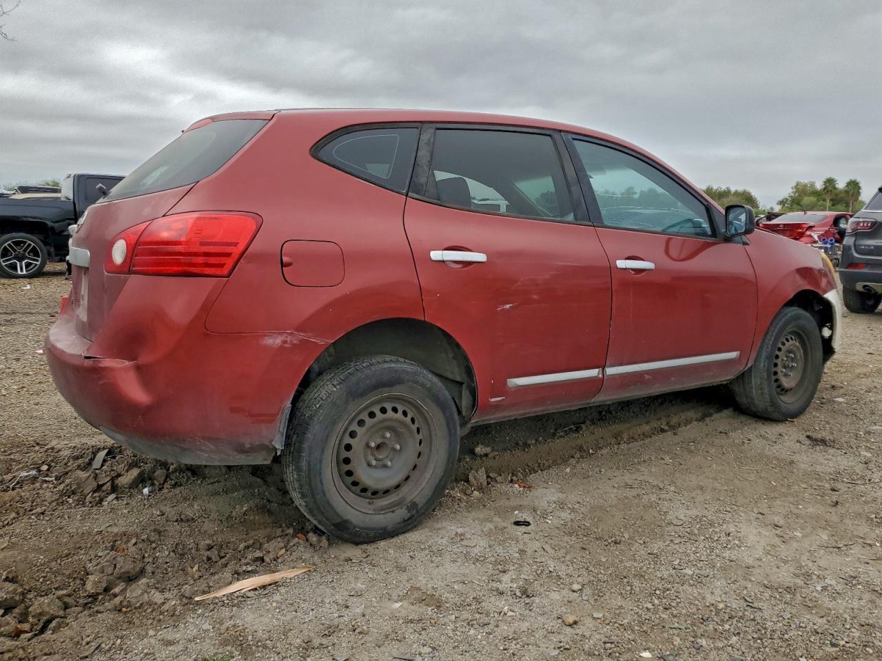 2015 NISSAN ROGUE