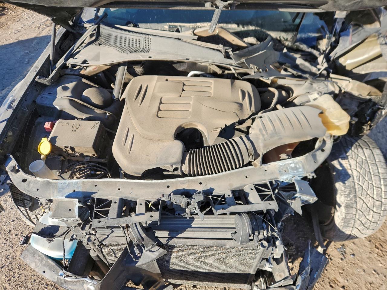 2019 CHRYSLER 300