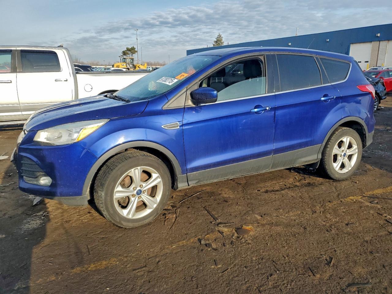 2016 FORD ESCAPE