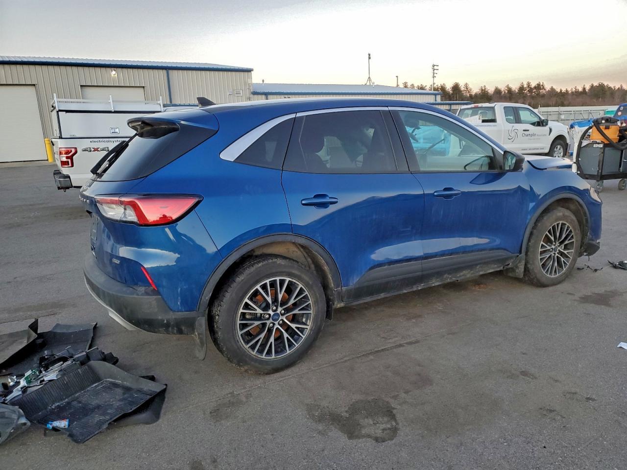 2022 FORD ESCAPE