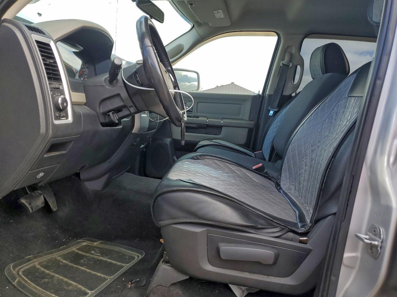 2011 DODGE RAM 1500
