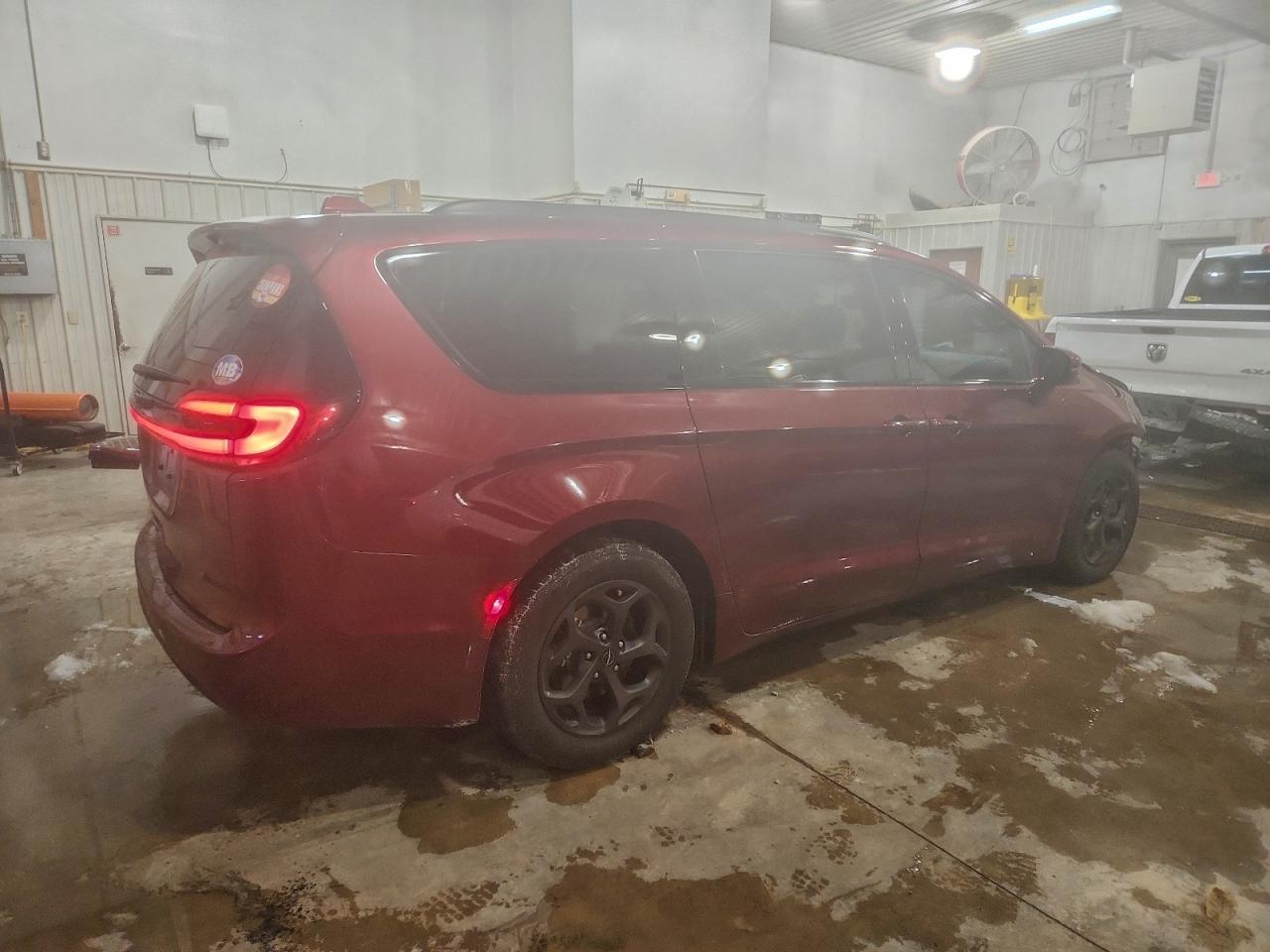 2021 CHRYSLER Pacifica