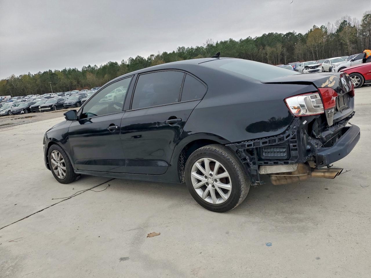 2011 VOLKSWAGEN JETTA