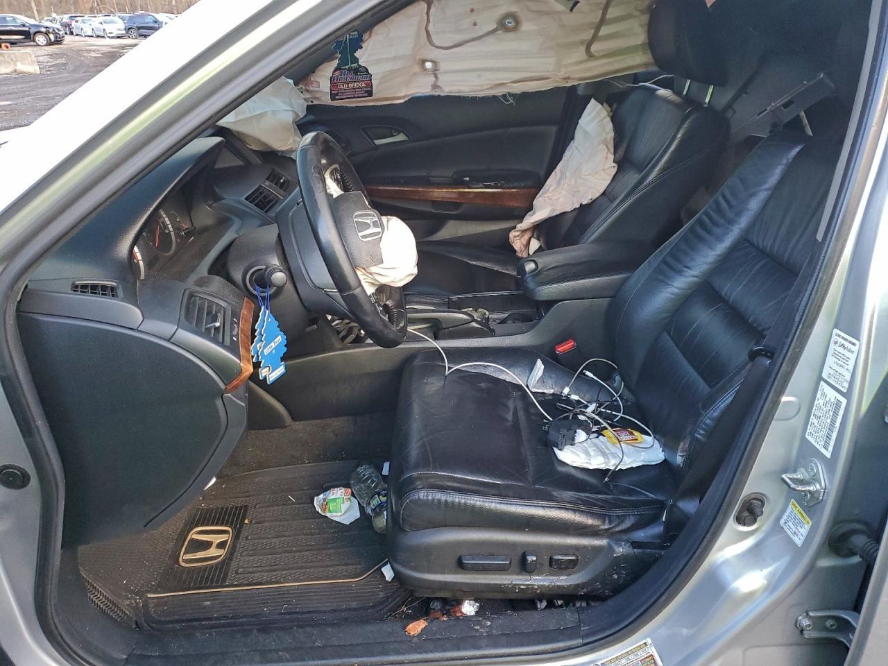 2011 HONDA ACCORD