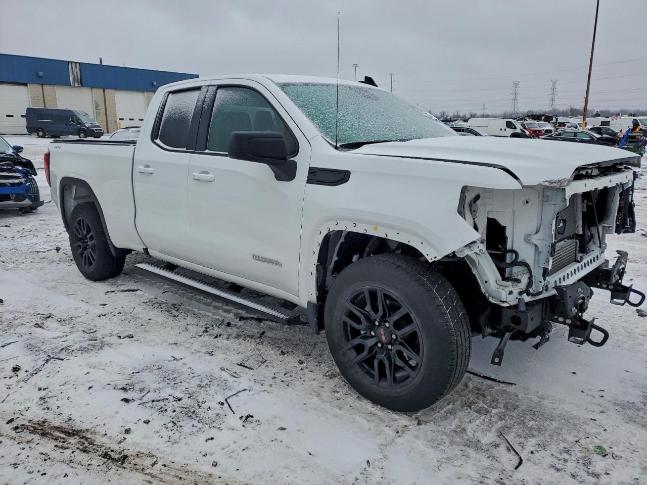 2023 GMC Sierra