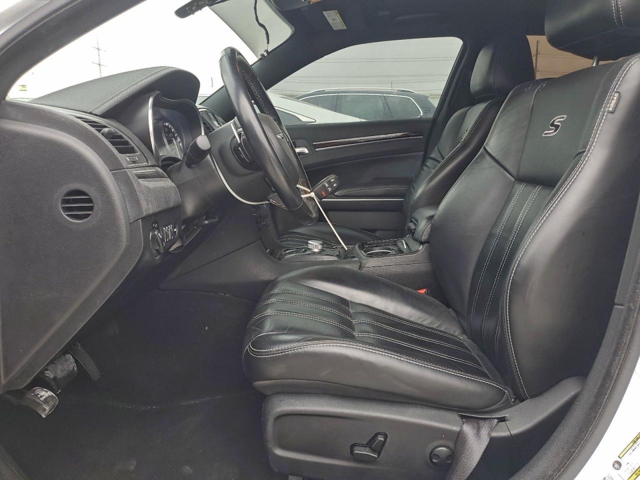 2022 CHRYSLER 300
