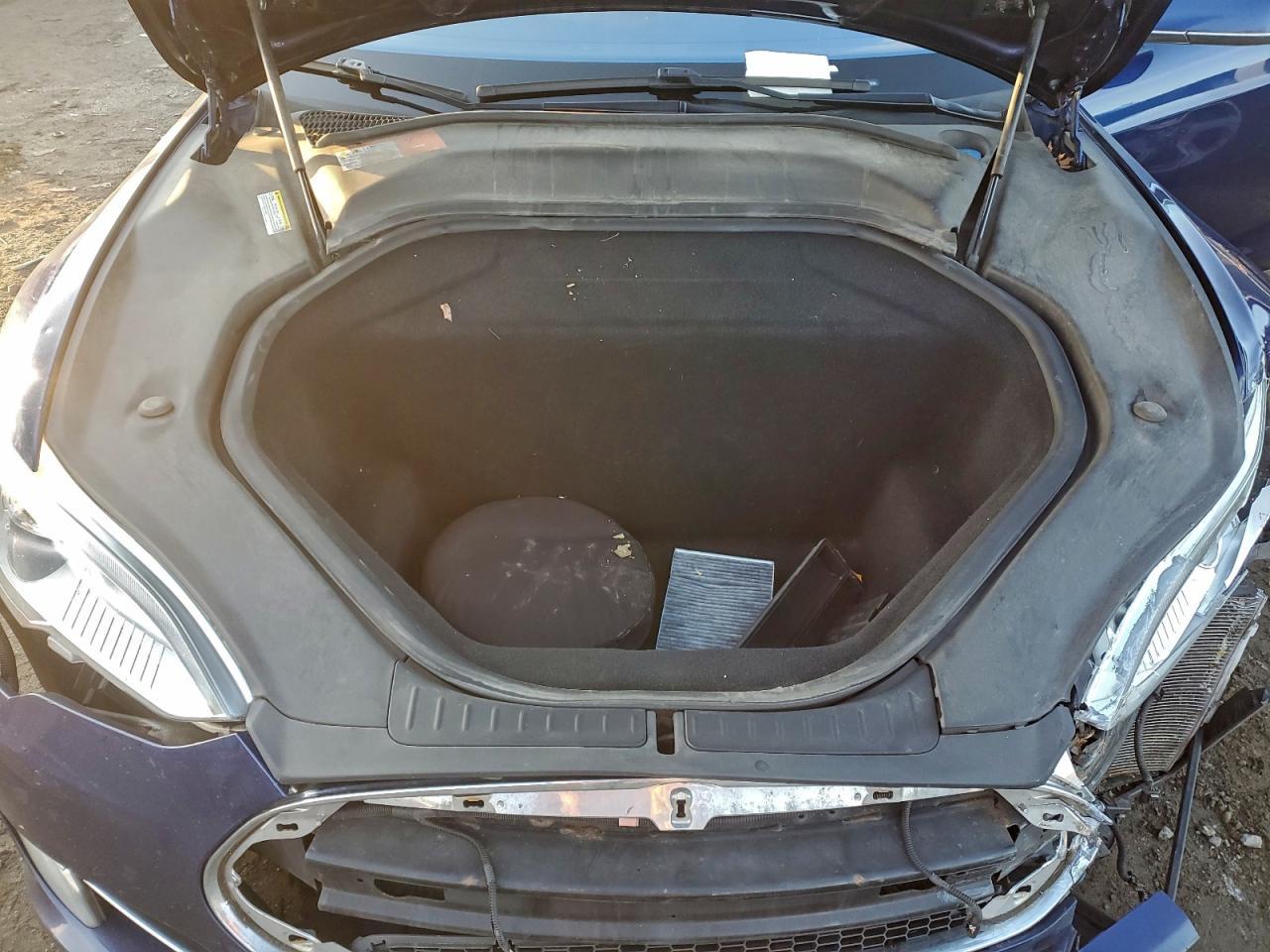 2015 TESLA MODEL S