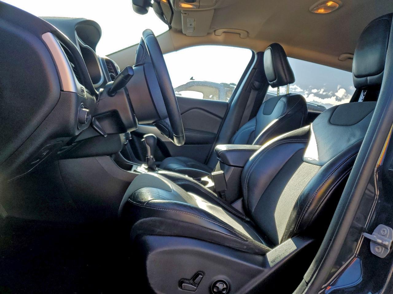 2018 JEEP CHEROKEE