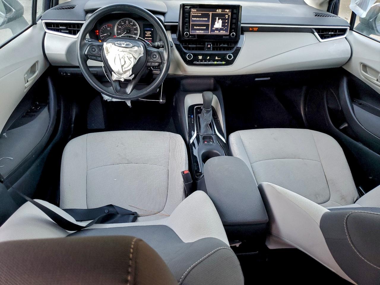 2022 TOYOTA COROLLA