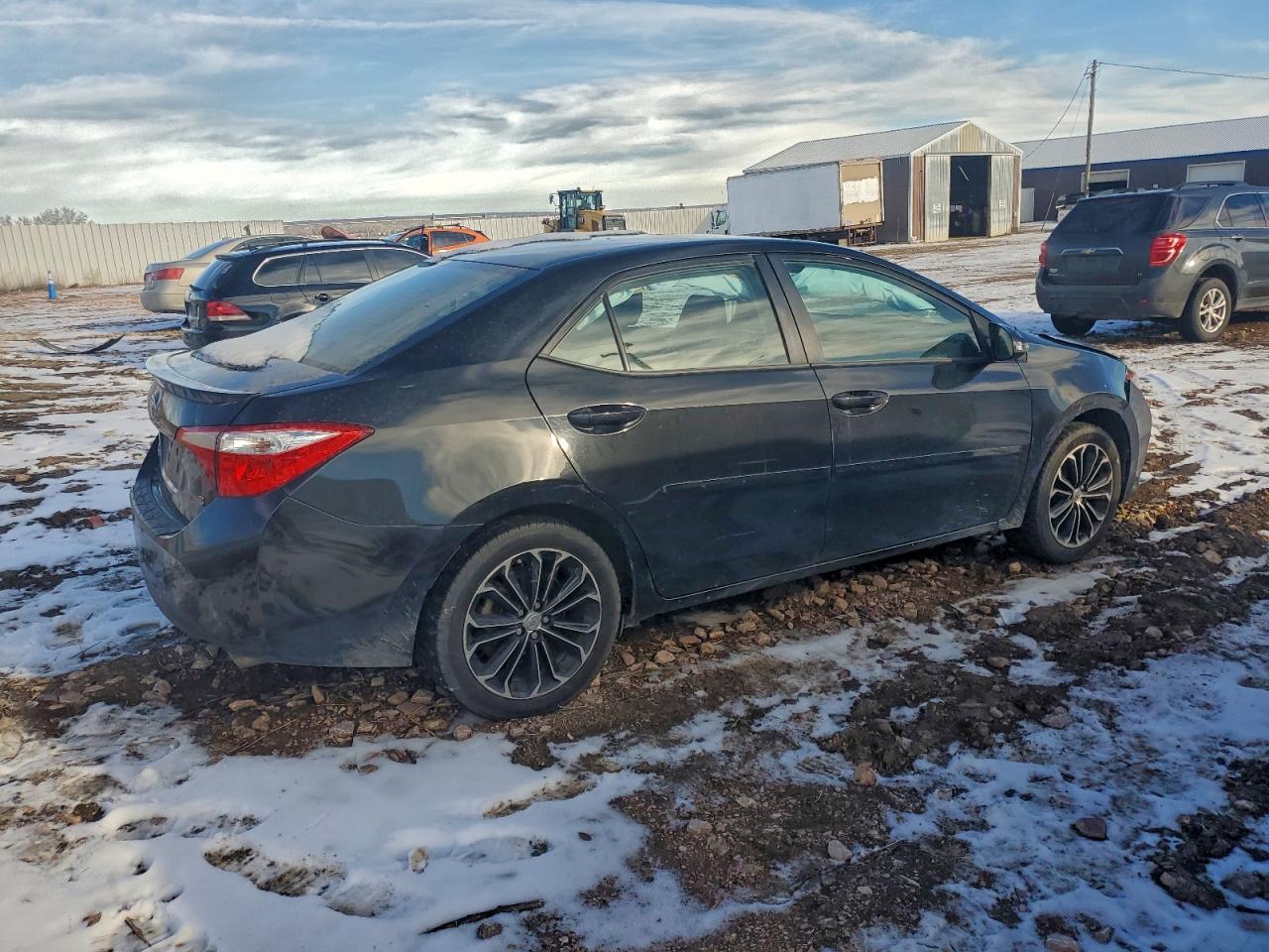 2016 TOYOTA COROLLA