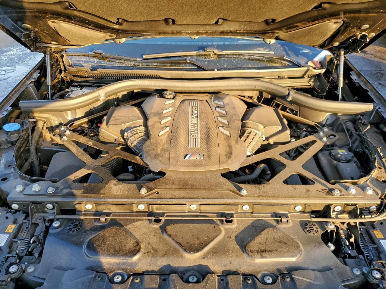 2022 BMW X6