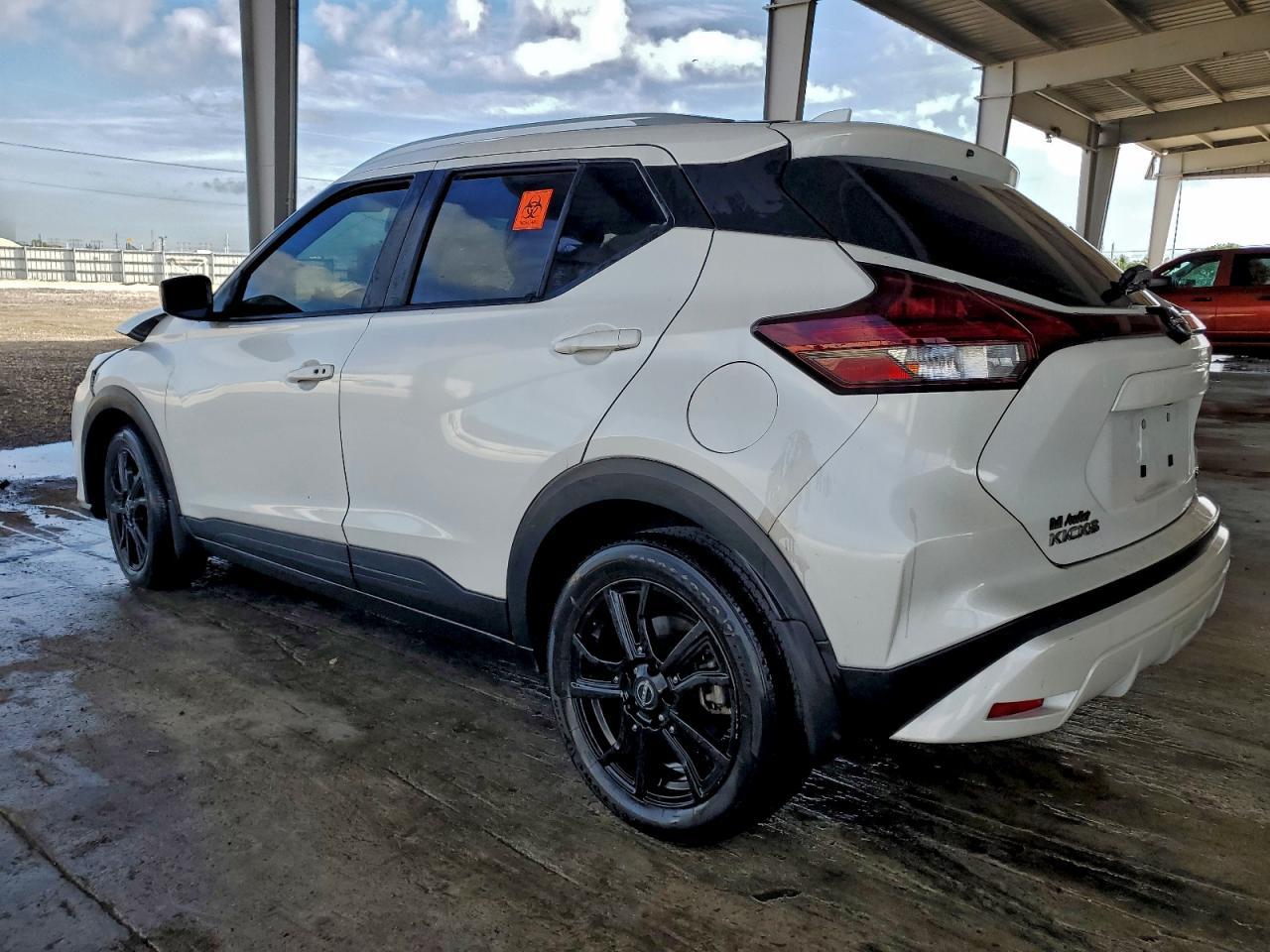 2023 NISSAN KICKS