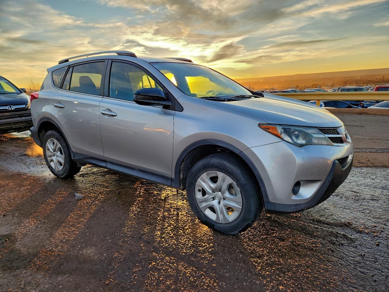 2015 TOYOTA RAV4