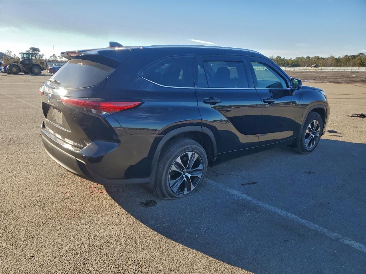 2021 TOYOTA HIGHLANDER