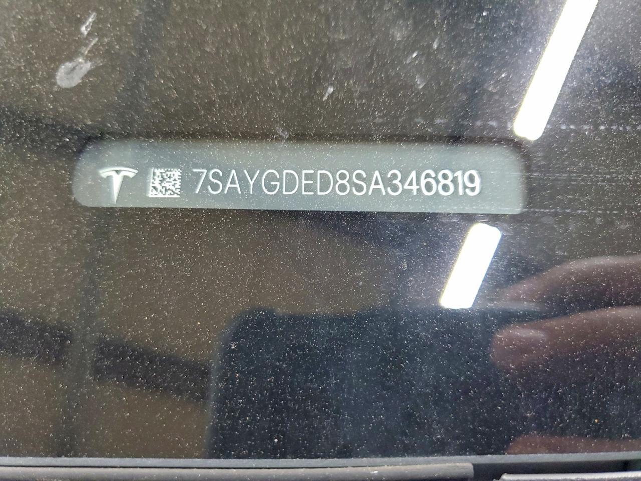 2025 TESLA MODEL Y