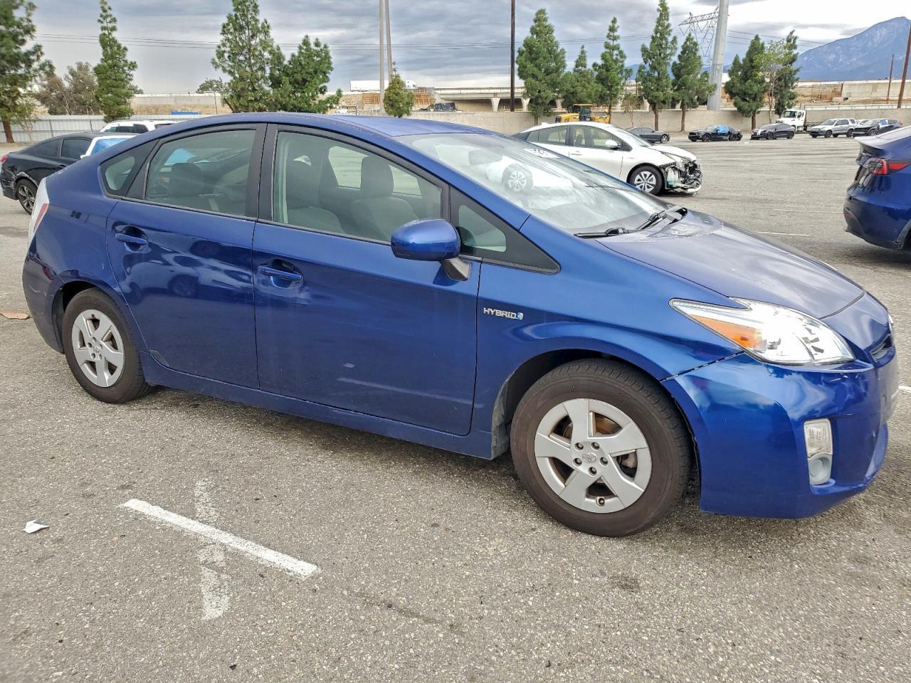 2010 TOYOTA PRIUS