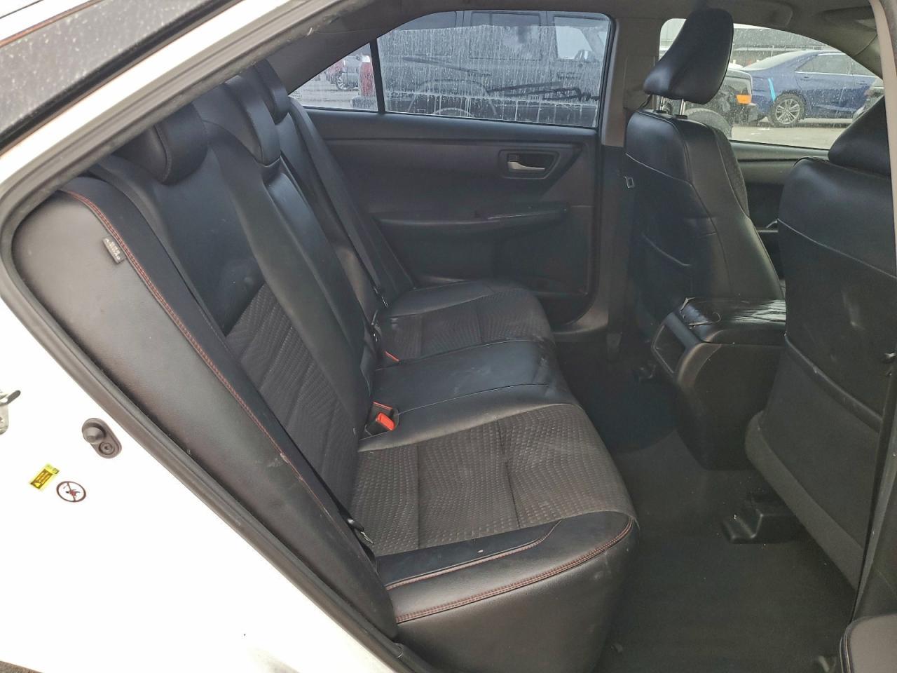 2015 TOYOTA CAMRY