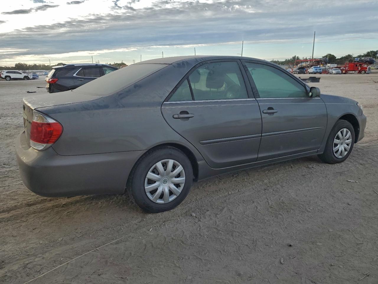 2005 TOYOTA CAMRY